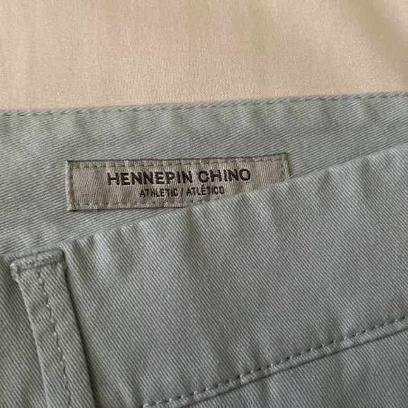 Men’s Goodfellow & Co. Athletic Chino - Picture 3 of 5